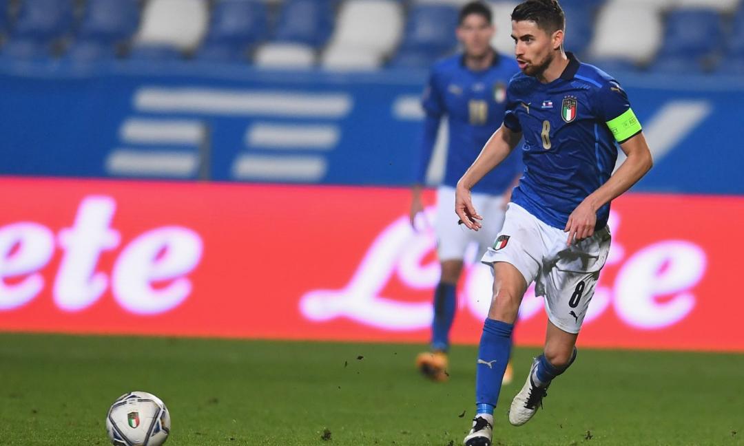 Ag. Jorginho: 'Vuole tornare in Italia. La Juve? Ci sono altre due concorrenti!'