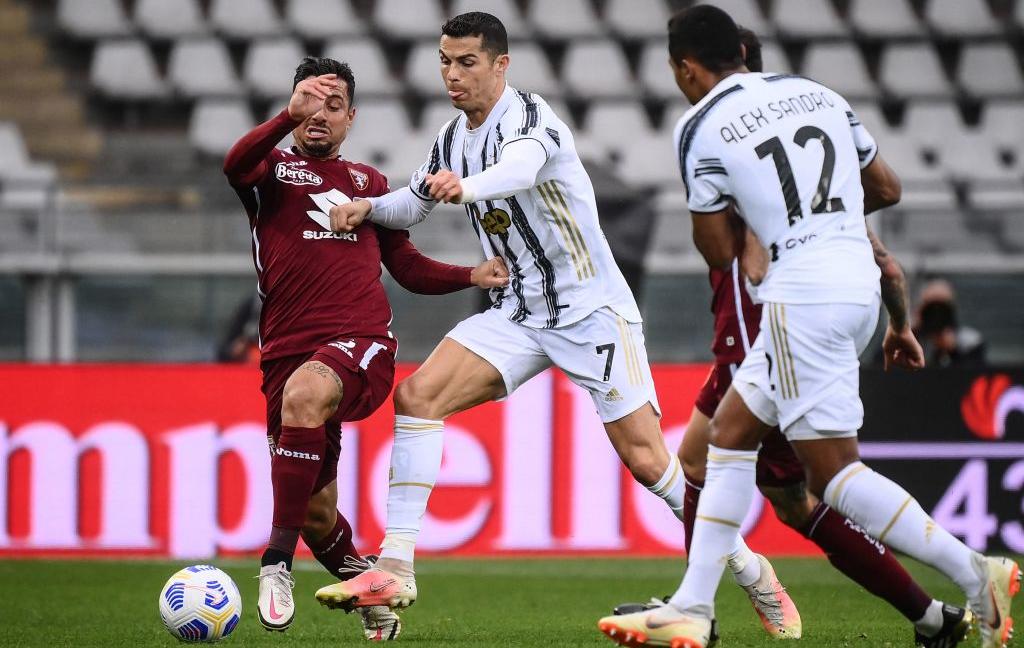 Se ci fossero stati anche i tifosi, sarebbe stato il derby perfetto