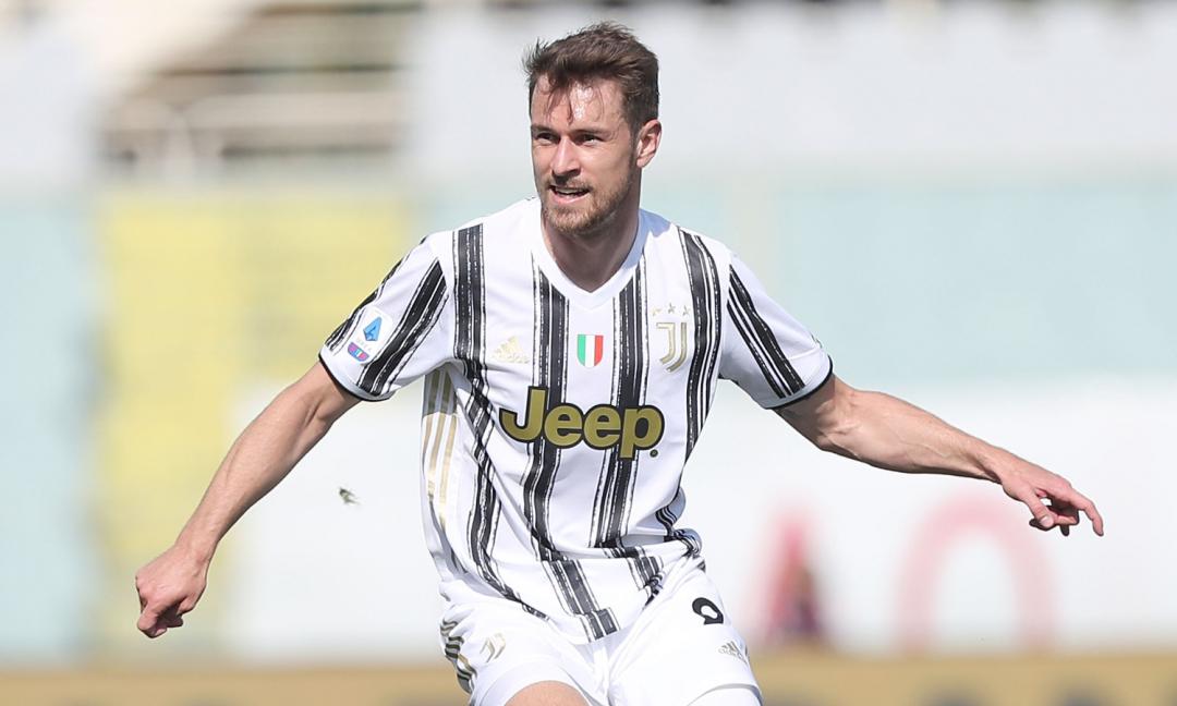 Juve, Ramsey è in vendita! Due club di Premier si fanno avanti, ma c'è un problema