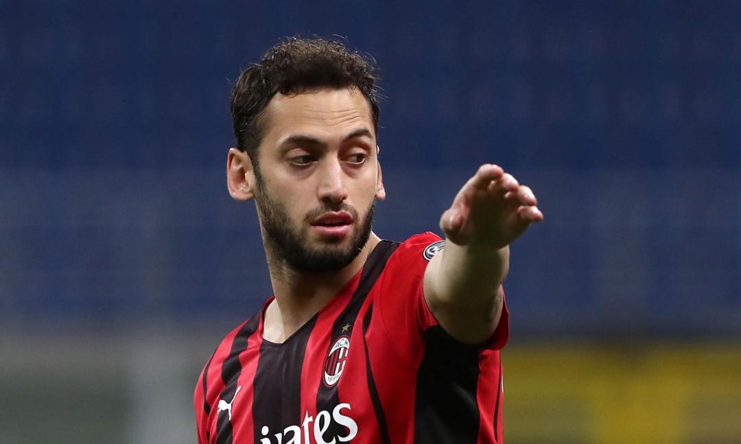 Juve, le ultime sul futuro di Calhanoglu