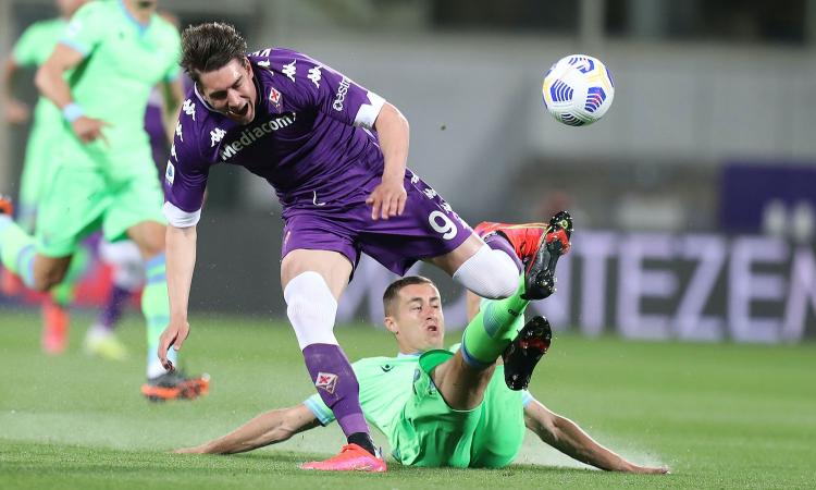 Juve, si complica il rinnovo di Vlahovic con la Fiorentina: cosa succede