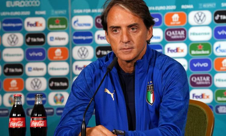 Italia, Mancini: 'Non devo ritrovare certezze. Sofferenza per il Mondiale ma...'