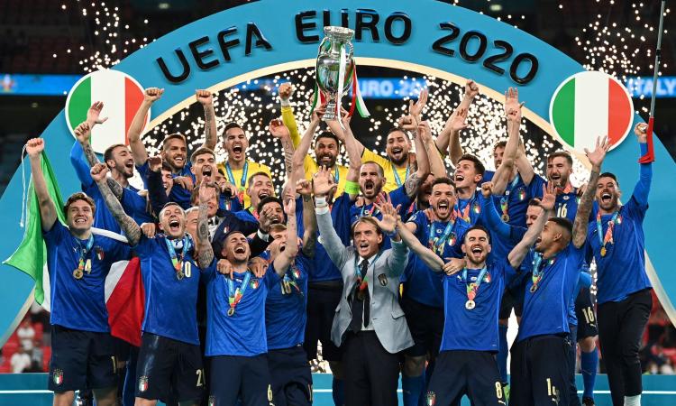 L'ITALIA E' CAMPIONE D'EUROPA! 3-2 ai rigori contro l'Inghilterra, Bonucci ha risposto a Shaw nei 120'