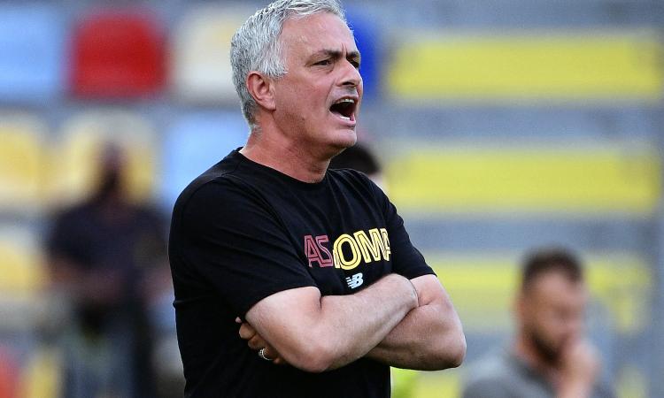 Mourinho: 'Dybala? E' da noi perchè gli altri avevano dubbi...'