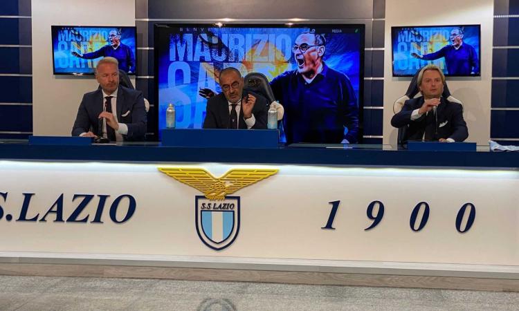 Lazio, la frecciata di Sarri alla Juve: 'Qui persone con la mia idea di calcio, non esiste vincere senza bel gioco'