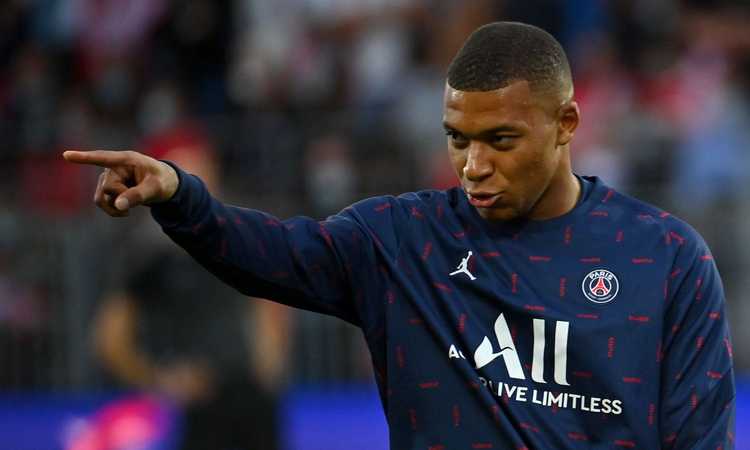 Il procuratore: 'Scommettiamo, Mbappé al Real e Ronaldo al PSG'