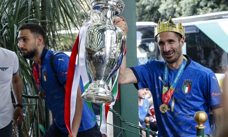 Chiellini incorona Donnarumma: 'è l'italiano più forte, se fosse in Italia...'