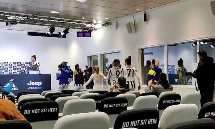 La notte storica delle Juve Women: festa in conferenza VIDEO