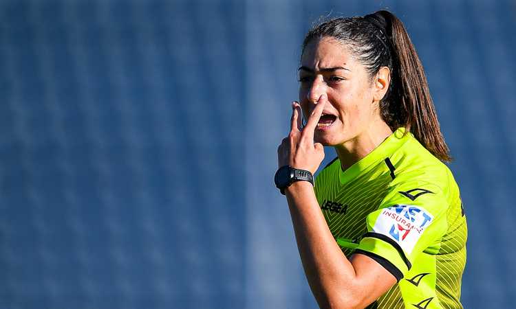 Serie A, spazio a un arbitro donna: ecco chi è Maria Sole Ferrieri