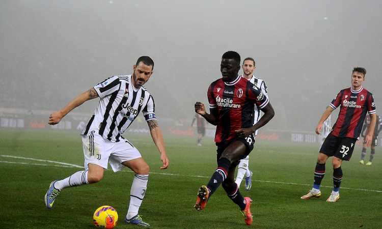 Juve-Cagliari: per Bonucci pit-stop con... una merendina