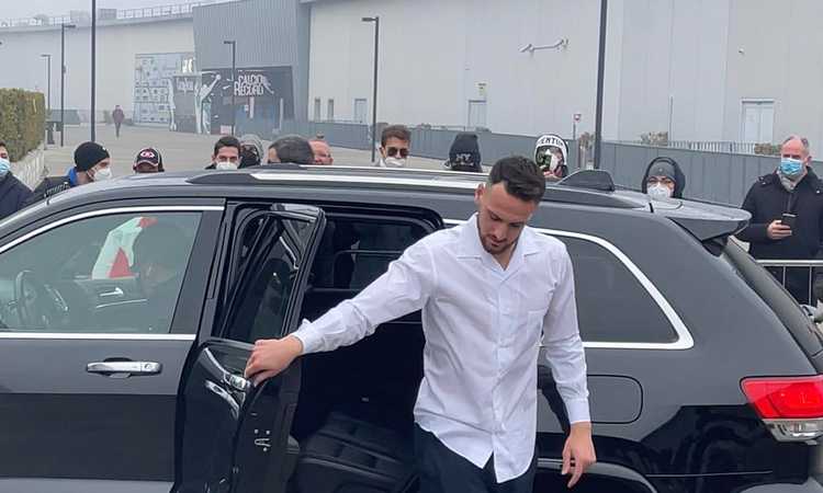 Juve, Gatti al JMedical per le visite mediche LIVE FOTO e VIDEO