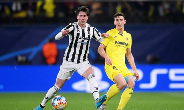 Vlahovic, gol al debutto in Champions League: la Juve lo celebra sui social 