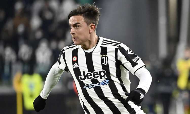 Juve-Villarreal, Dybala scende in campo: la reazione dello Stadium