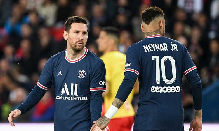 La stoccata: 'Chi deve comprare ancora la Juve? Messi, Neymar?'