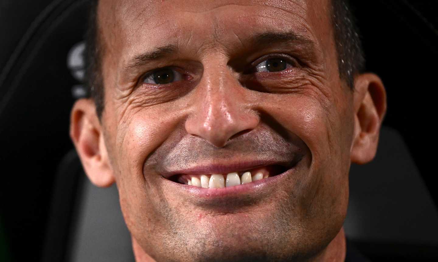 Juve, contatti costanti tra Allegri e la dirigenza: ecco dov'è ora il mister