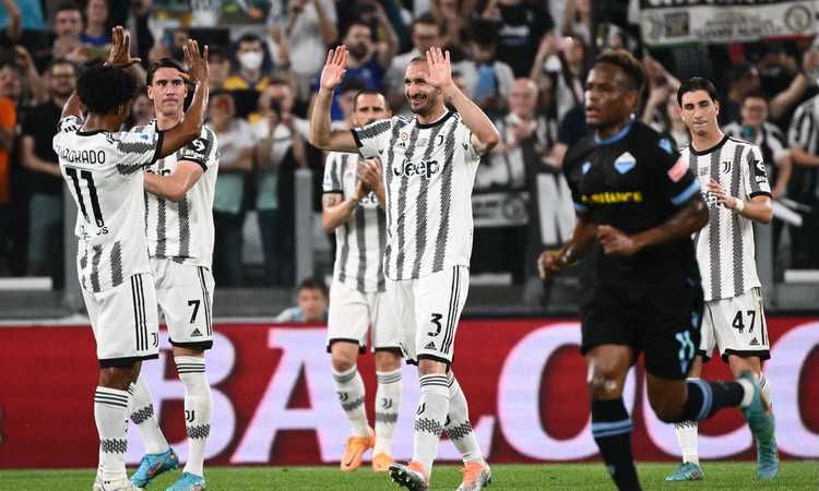 Chiellini: 'Ora i giovani devono volare da soli, la Juve deve ripartire. Bonucci? Lo aspetta una grande responsabilità'