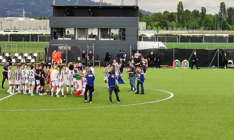 Juve Women, è scudetto! Esplode la FESTA a Vinovo! FOTO e VIDEO