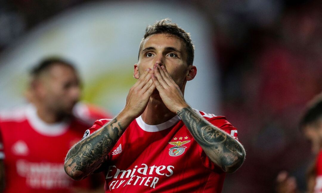 Juve, il futuro di Grimaldo appeso a un filo: la situazione