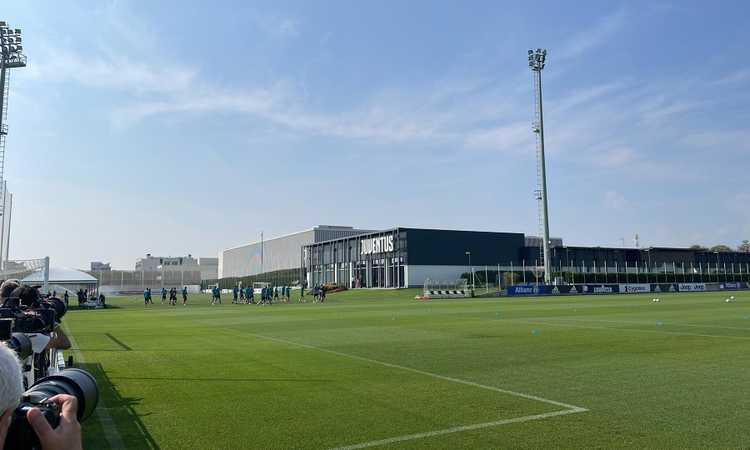 Juve, l'allenamento pre PSG: gruppo al completo, c'è Di Maria, Alex Sandro a parte VIDEO