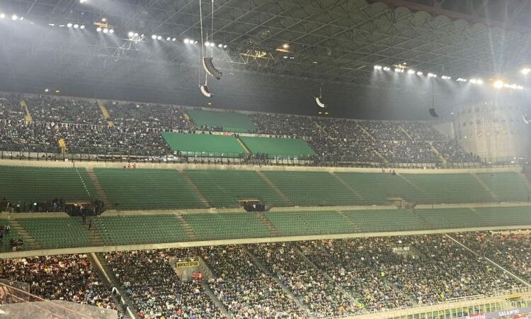 Curva Inter, Malagò: 'Calcio è al di sopra delle regole'. Abodi: 'No a mondi paralleli alla legge