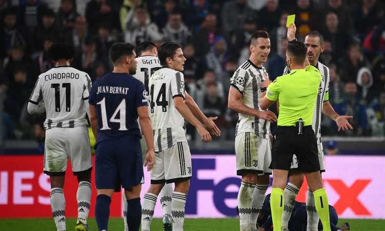 Juve-Psg, la MOVIOLA: proteste per un rigore non dato, e la gestione dei cartellini...