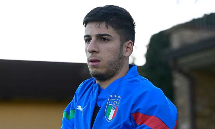 Mercato Juve, concorrenza numerosa per Parisi: ci sono altri 4 club