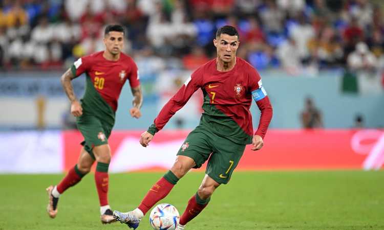 Mondiali, proteste di Ronaldo per il gol annullato: cosa è successo