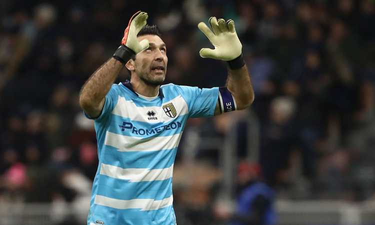 Buffon, quale futuro? 'Il portiere sta ancora riflettendo'