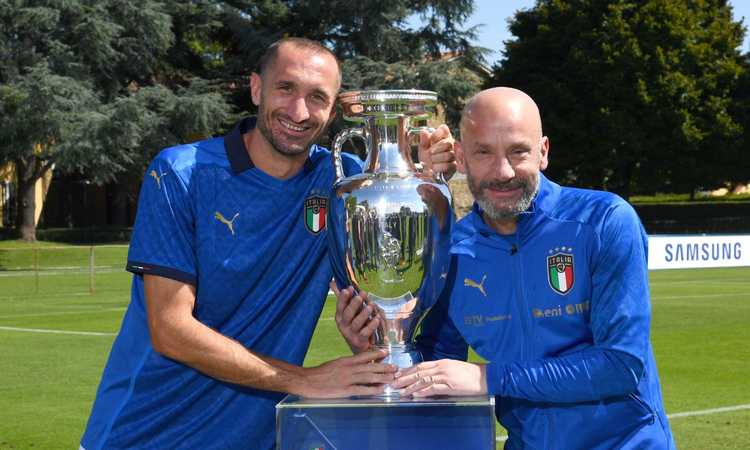 Chiellini su Vialli: 'Una grande persona, vorrebbe vederci sorridere'