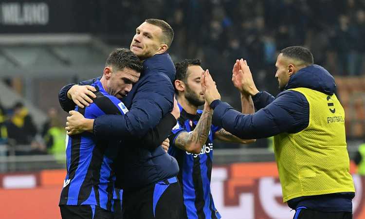 L'Inter batte il Napoli e fa un 'assist' a Juve e Milan