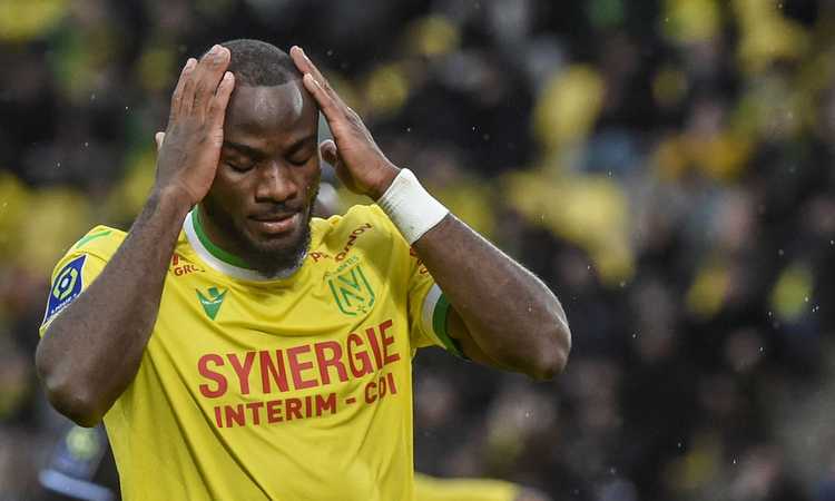 L'attaccante del Nantes Ganago salta la Juve: che tragedia, morta la figlia di 5 anni