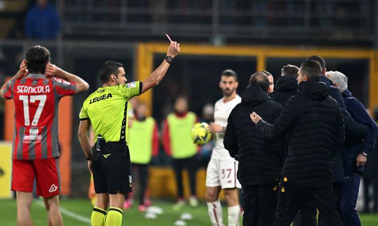 Mourinho attacca dopo l'espulsione: 'Valuto azioni legali, Serra é di Torino e la prossima é contro la Juve...'