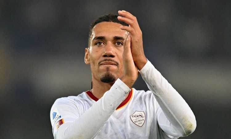 Mercato Juve, ecco quando Smalling darà una risposta alla Roma