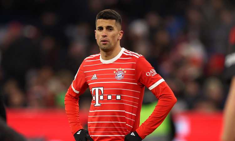 Cancelo torna sul mercato: il Bayern non lo riscatta, tra Juve ed estero...