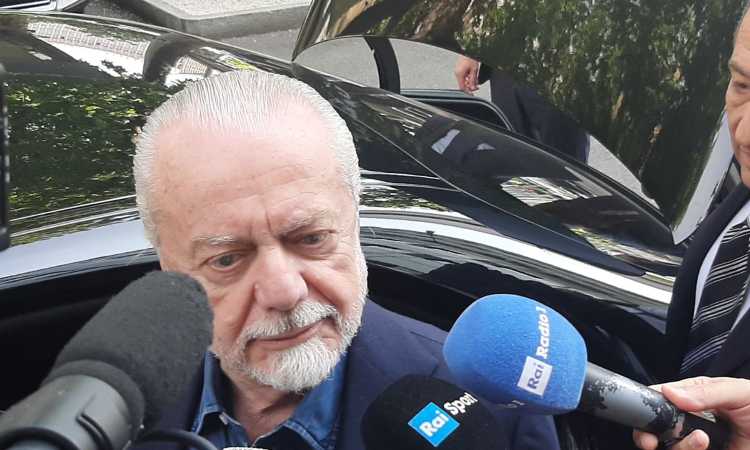 Napoli, De Laurentiis: 'Ai tifosi non importa del bilancio, va bene anche la bancarotta'