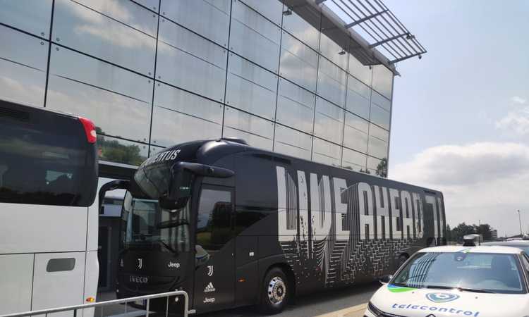 Juve, bianconeri in viaggio verso Frosinone, le FOTO