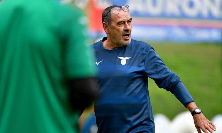 Sarri contro tutti: 'Subito Juve, Napoli e Milan: è praticamente impossibile, calendario contro di noi non casuale. Calcio in mano ai mercanti'