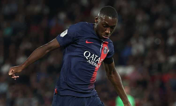 Kolo Muani, la richiesta del PSG e la posizione della Juventus 