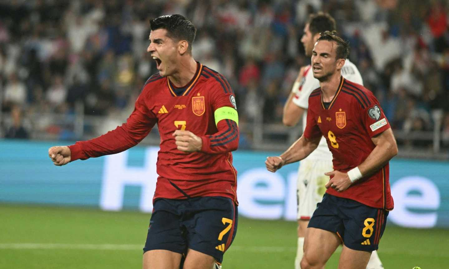 Morata, tanta corsa e lavoro di raccordo: protagonista anche sull'autogol di Calafiori