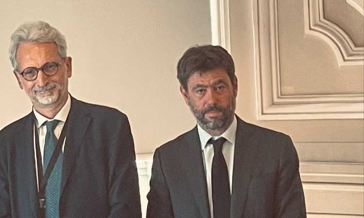 Riecco Agnelli a Torino! Oggi a un convegno in pieno centro. E la Juve... FOTO