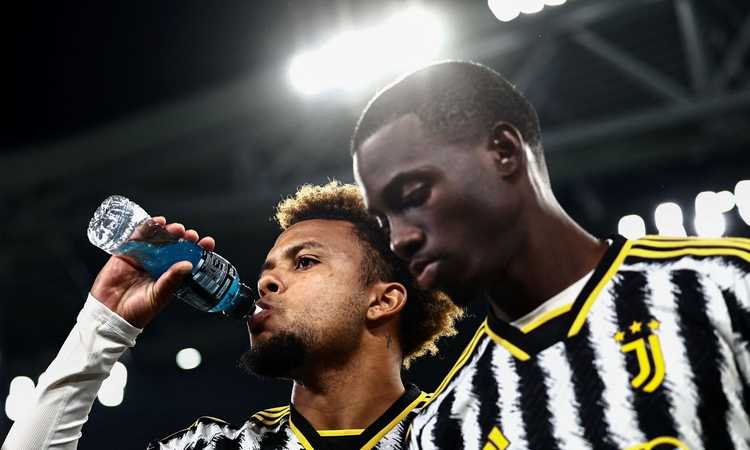 Juve, McKennie scherza con Weah: 'Non capivo cosa dicesse Allegri...' VIDEO