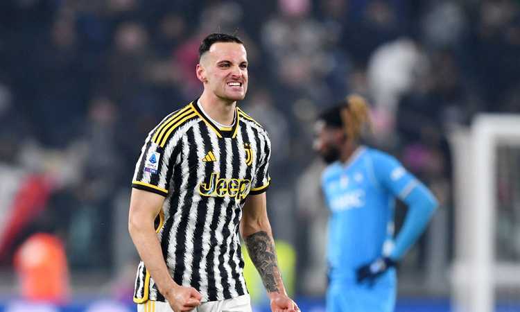 Juve-Napoli, i retroscena: Vlahovic e il siparietto con Orsato, Gatti chiama Rabiot 'Cavallo', Allegri veggente sul gol 