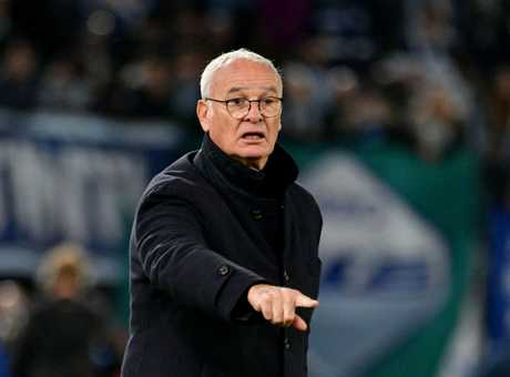 Cagliari, Ranieri: 'La punizione di Vlahovic? Dubbi, dicono che non l'hanno colpito'