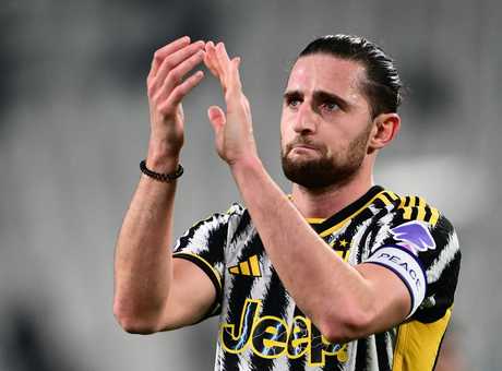Romeo Agresti: ‘Contatti recenti tra Juventus e Veronique Rabiot, i rapporti sono ottimi ma…’