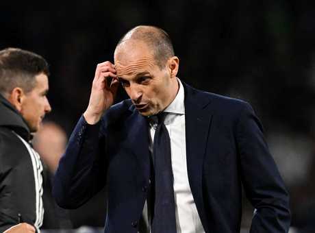 Corriere - Juventus, il clamoroso retroscena: 'Galliani ha avvertito Allegri'