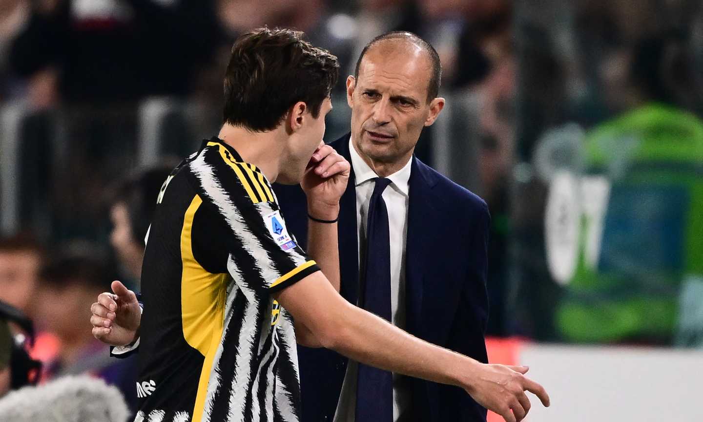 DAZN - Federico Chiesa, tutta la rabbia al momento del cambio nel derby: svelato il labiale verso Allegri VIDEO