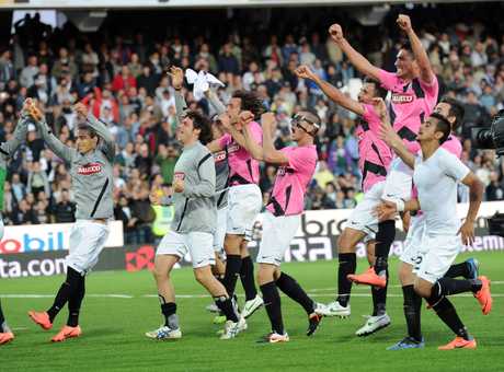 25 aprile 2012, il Cesena 'pareggiò': cronaca di un non-gol VIDEO