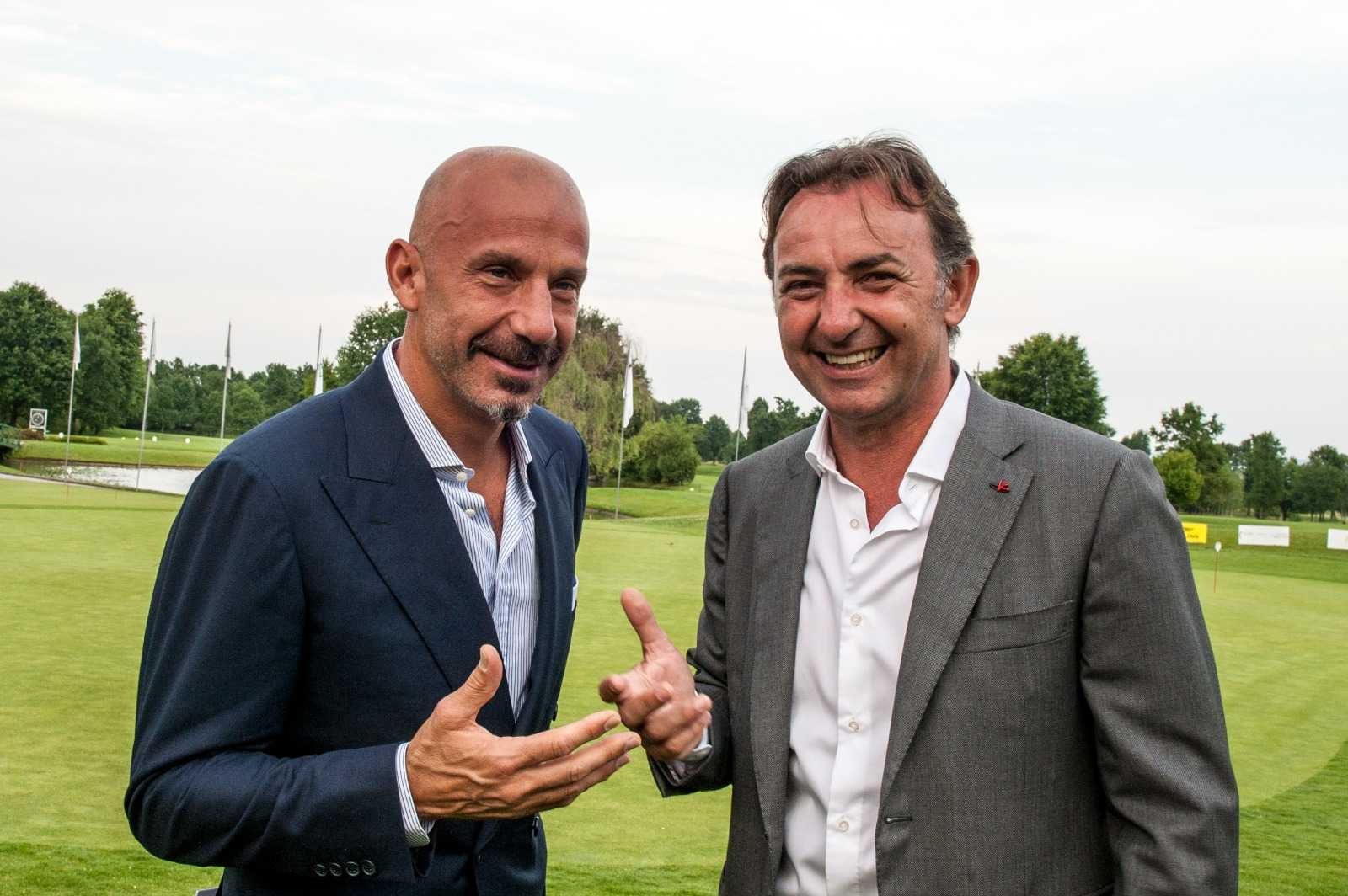 Massimo Mauro alla Continassa, nel ricordo di Vialli: la FOTO con Scanavino
