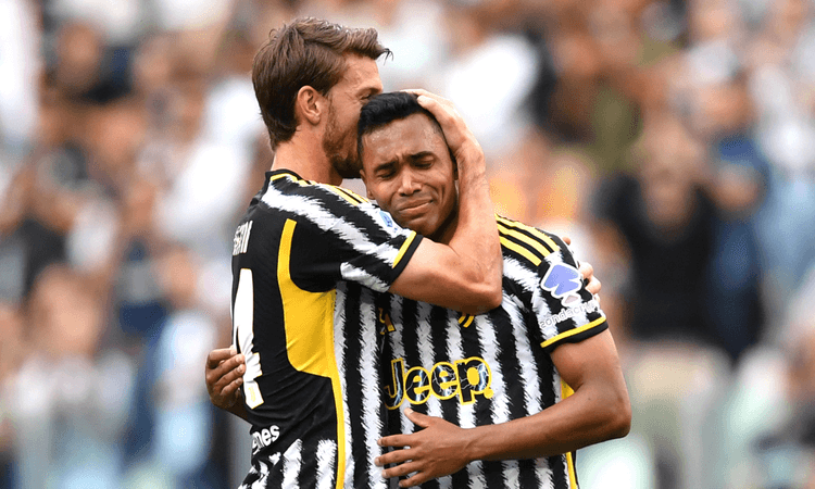 Alex Sandro, il commovente messaggio di addio: 'La Juventus è famiglia. Sono orgoglioso di me stesso' VIDEO