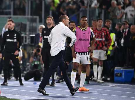 Corriere - Il retroscena e l'ammissione del calciatore della Juventus: 'Ci siamo giocati il mister'